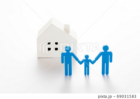 家　家族　お家時間 69031583