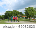 公園と遊具 69032623