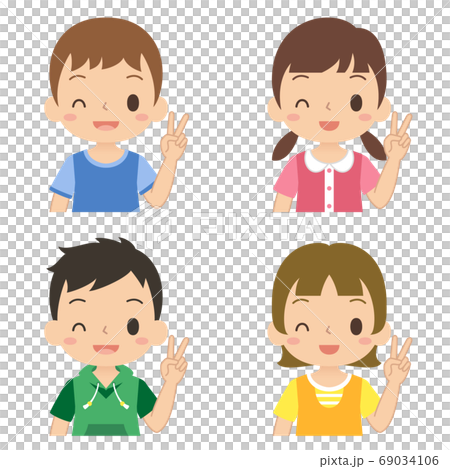 笑顔でピースサインをする女の子と男の子　セット　子ども　イラスト 69034106