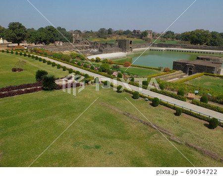インドの庭園 インドの庭園 69034722