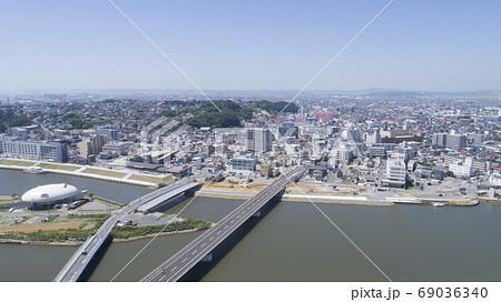 《宮城県・石巻市》市街地の空撮 69036340