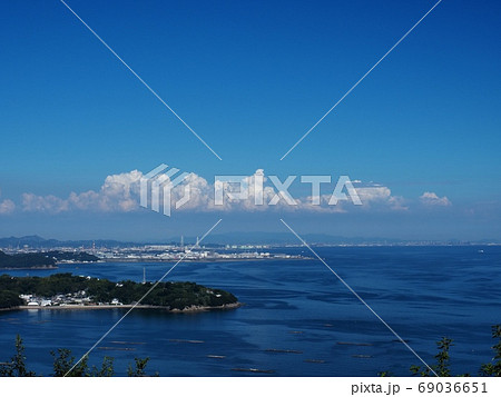 夏の万葉岬から見た播磨灘の風景 室津 赤松鼻 69036651