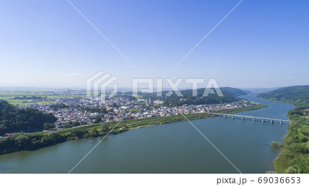 《宮城県》登米町の街並みの空撮 69036653