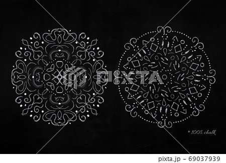 Set of snowflakes drawn in chalk Set of snowflakes drawn in chalk 69037939