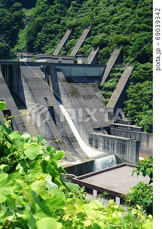 重力式コンクリートダム 69039342