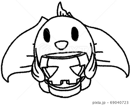 ハロウィンのカボチャを持った金魚の線画 ハロウィンのカボチャを持った金魚の線画 69040723