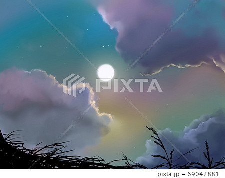 夜空と雲と月と木々のシルエットのイラスト素材