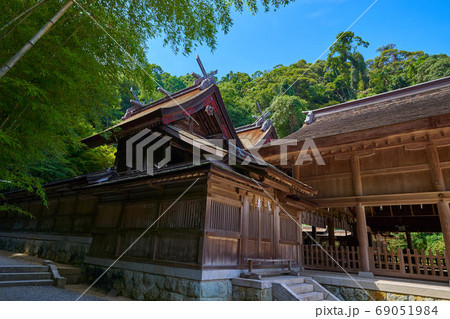 島根県松江市の重要文化財 美保神社拝殿、本殿 69051984