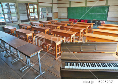 【旧遷喬尋常小学校 (教室)】 岡山県真庭市鍋屋 【旧遷喬尋常小学校 (教室)】 岡山県真庭市鍋屋 69052371