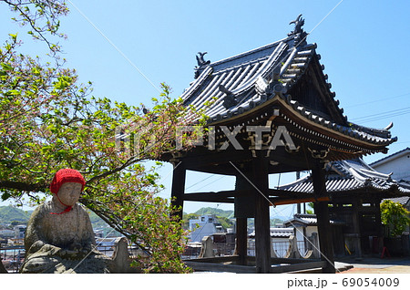 石地蔵・鐘楼(寶土寺/広島県尾道市東土堂町10-3) 石地蔵・鐘楼(寶土寺/広島県尾道市東土堂町10-3) 69054009