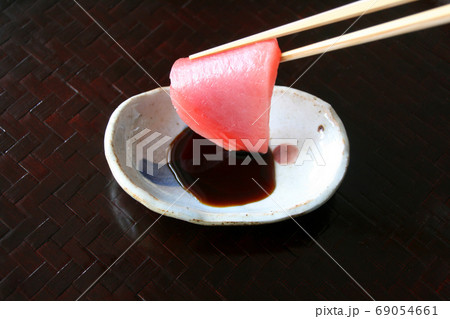 まぐろ 刺身 おはし 69054661