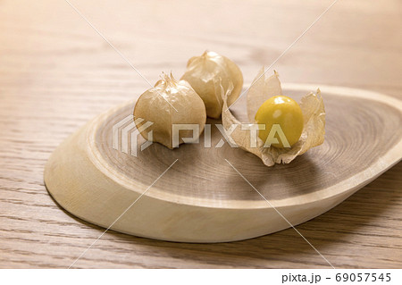 食べるほおずき　 69057545