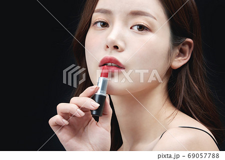 ビューティー 女性 女 69057788
