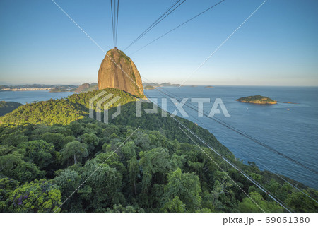 Rio de Janeiro Botafogo area with views of Sugarloaf Mountain. 69061380