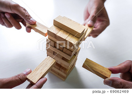 Plan and strategy in business, Risk To Make Business Growth Conc Plan and strategy in business, Risk To Make Business Growth Conc 69062469