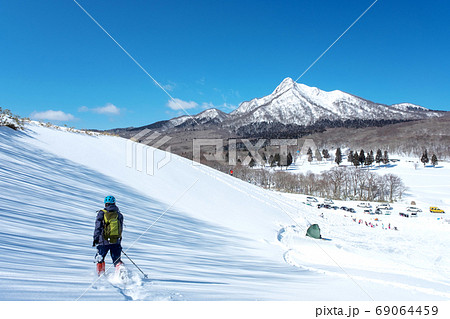 スノーシュートレッキングのイメージ　大山鏡ヶ成   69064459