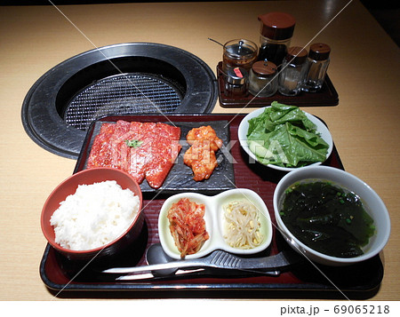 「新宿・幸永」の上ロース焼肉定食 「新宿・幸永」の上ロース焼肉定食 69065218