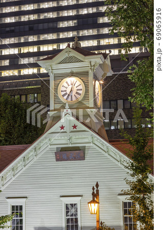 札幌時計台夜景、夏 札幌時計台夜景、夏 69065916