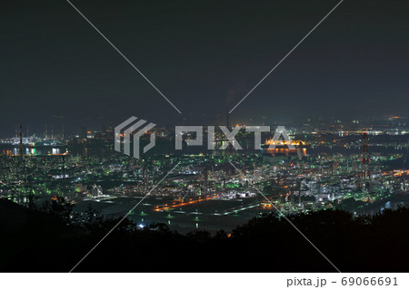 【水島コンビナート (水島展望台)】 (高解像度版) 岡山県倉敷市呼松町 69066691
