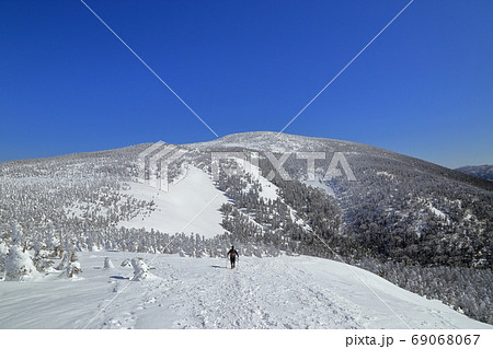 [定額] 厳冬期の西吾妻山 ( 2月 / 吾妻連峰 ) 69068067