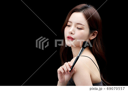 ビューティー 女性 女 69070557