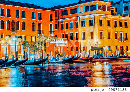 Views of the most beautiful canal of Venice - Grand Canal water Views of the most beautiful canal of Venice - Grand Canal water 69071188