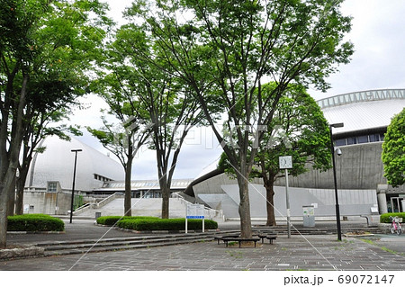 藤沢市　秋葉台公園のスポーツ施設　秋葉台文化体育館 69072147
