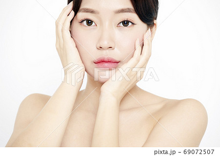 女性 女 女の子 69072507