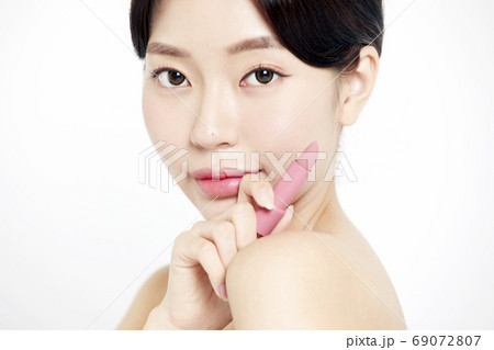 女性 女 女の子 69072807