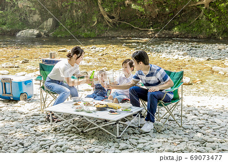 川原でBBQ 69073477