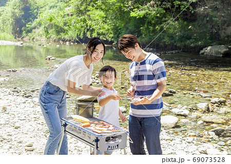 川原でBBQ 川原でBBQ 69073528