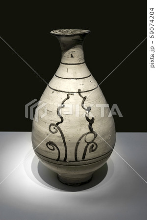 遺物 粉青沙器 工芸品 69074204