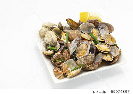 あさりの酒蒸し あさりの酒蒸し 69074397
