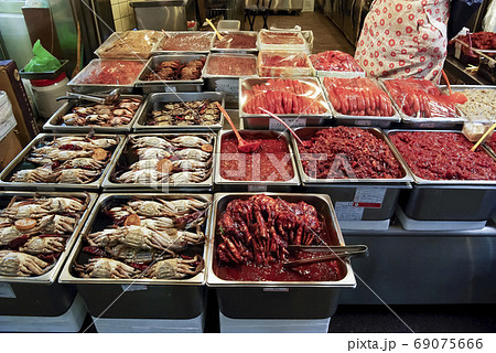 市場 在来市場 シーフード 69075666