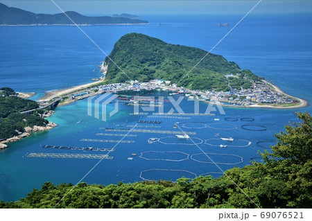 高知県　栢島遠景 69076521