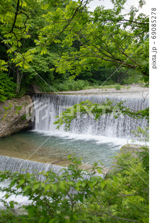 湯檜曽川　土合駅付近　群馬県みなかみ町　　 69085278