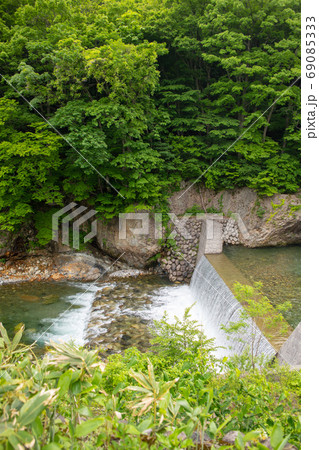 湯檜曽川　土合駅付近　群馬県みなかみ町　　 69085333