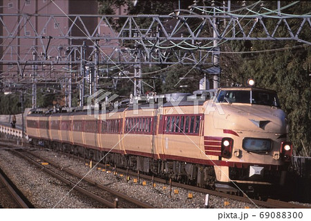 JR西日本485系特急雷鳥 69088300