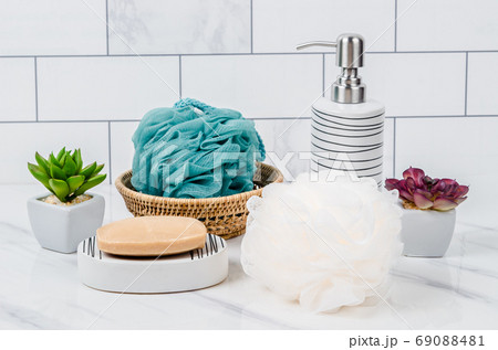 Set of eramic pump bottle for liquid soap or shampoo with herbal Set of eramic pump bottle for liquid soap or shampoo with herbal 69088481