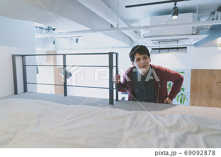 inbound tourist 69092878