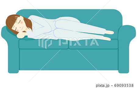 ソファ うたた寝 女性のイラスト素材
