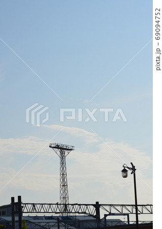 鉄塔・連絡通路(JR青森駅/青森県青森市柳川) 鉄塔・連絡通路(JR青森駅/青森県青森市柳川) 69094752