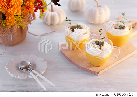 パンプキンラテ 69095719