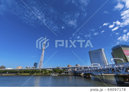 隅田川テラスの風景 69097178