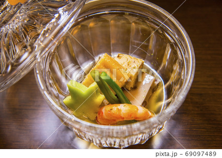 胡麻豆腐の冷やし焚き合わせ 69097489