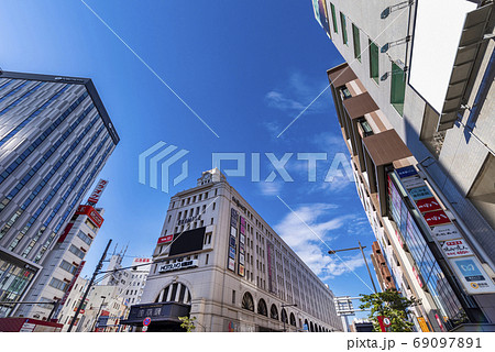 東武スカイツリーライン「浅草」駅前の風景 69097891