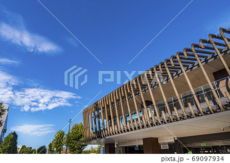 Jr 上野 駅公園口の新駅舎の写真素材