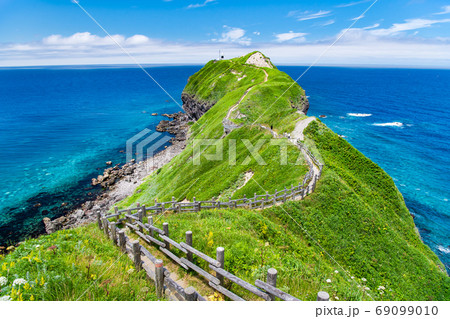 北海道積丹半島 積丹ブルーの神威岬 北海道積丹半島 積丹ブルーの神威岬 69099010
