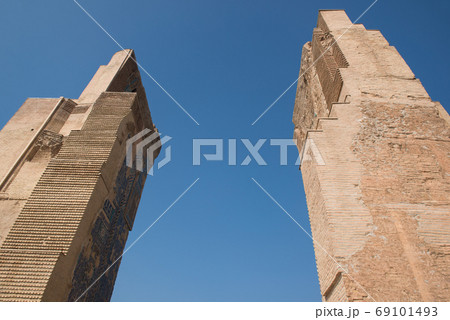 Architecture of Central Asia 69101493
