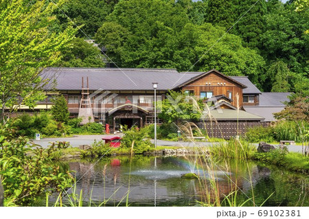 夏の蔦温泉の風景 青森県十和田市 夏の蔦温泉の風景 青森県十和田市 69102381